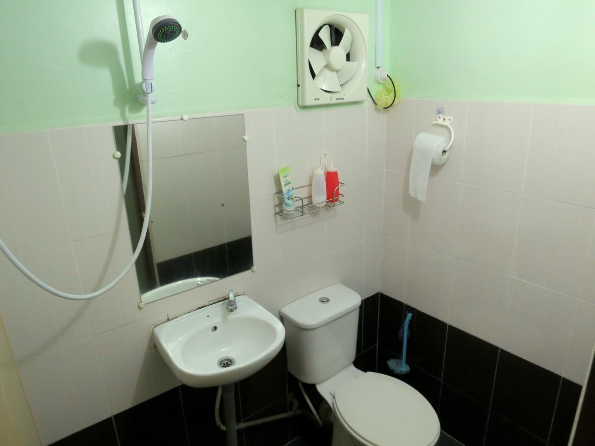 Pangkor Guesthouse Spk Kampong Sungai Udang Zimmer foto
